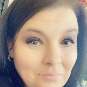 Meet your Posher, Joni